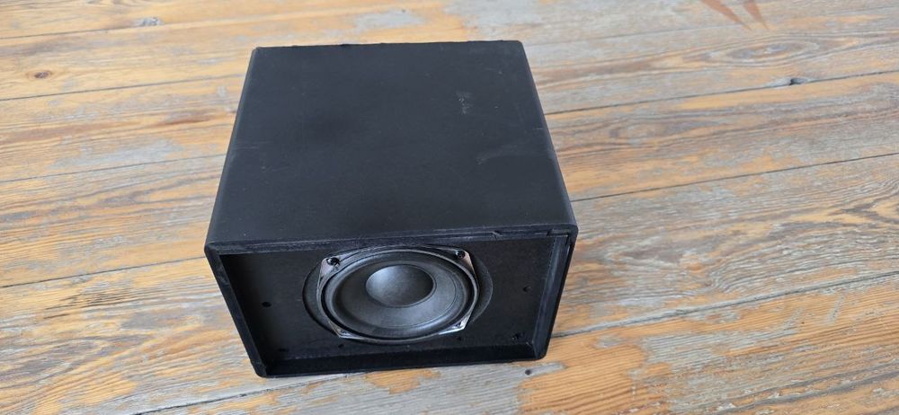 Сабвуферы на авто