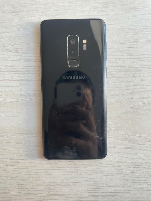 Samsung S9+ ideal