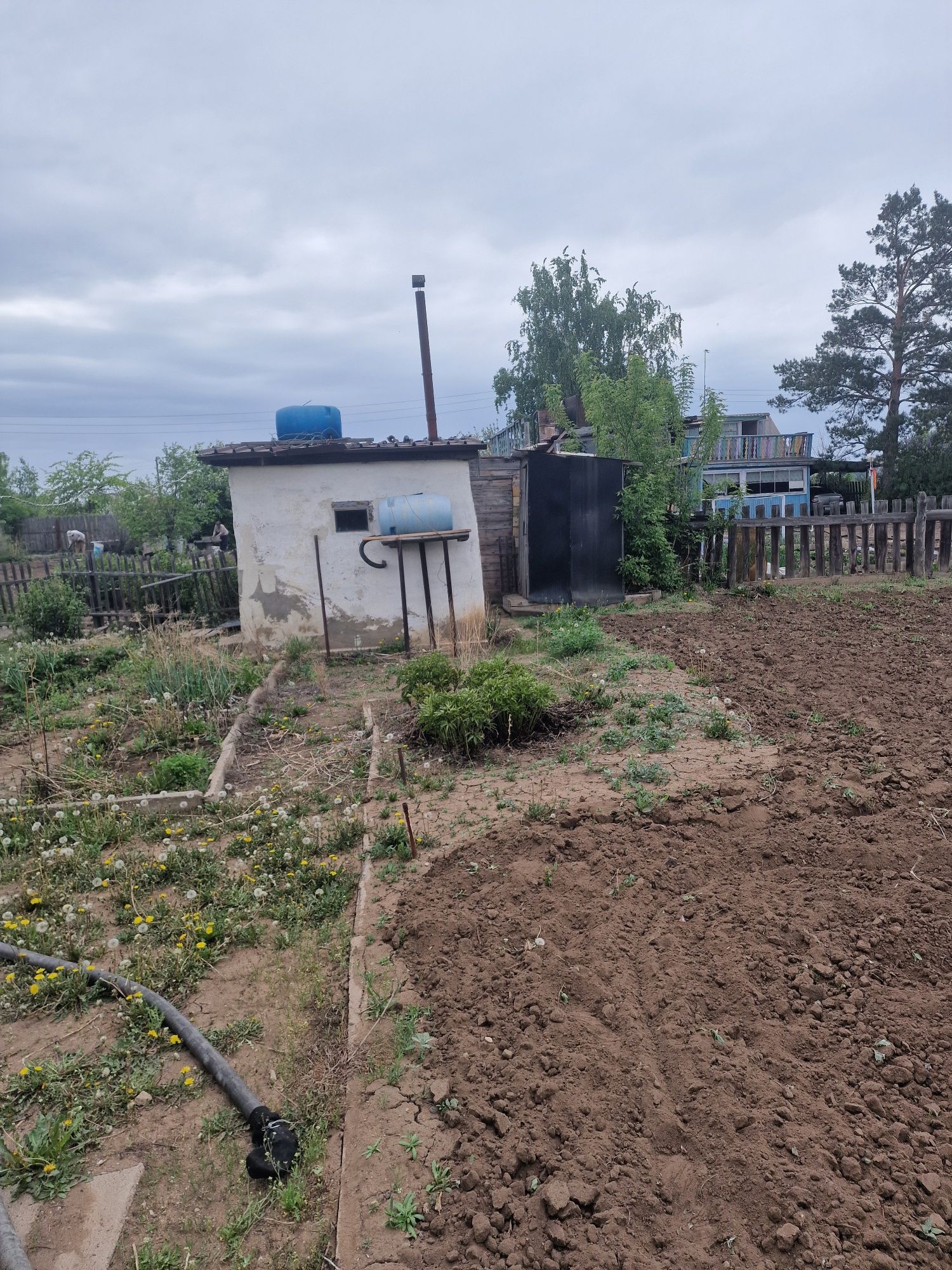 Продаётся дача в Цветущий саду