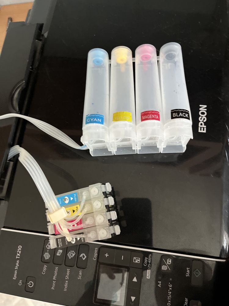 Продам принтер Epson stylus TX210