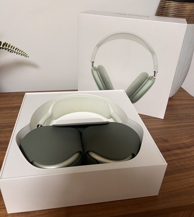 MacBook Pro M2 / 8GB RAM / 512GB / Touch Bar / Touch ID / 13.3''