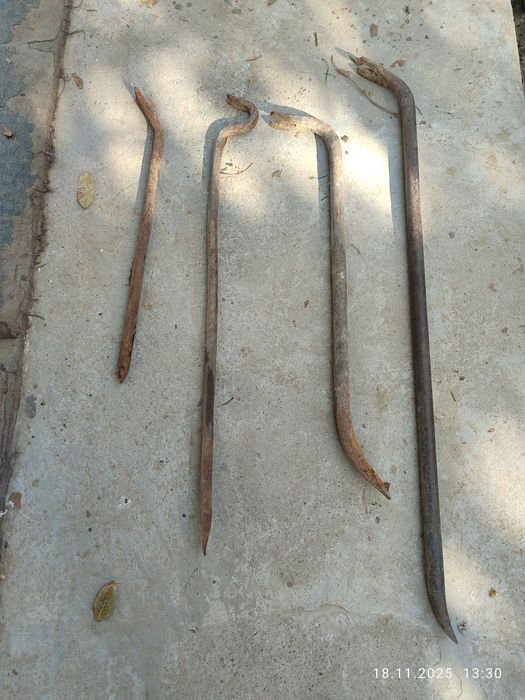 Лом гвоздодер СССР 
Территориально П