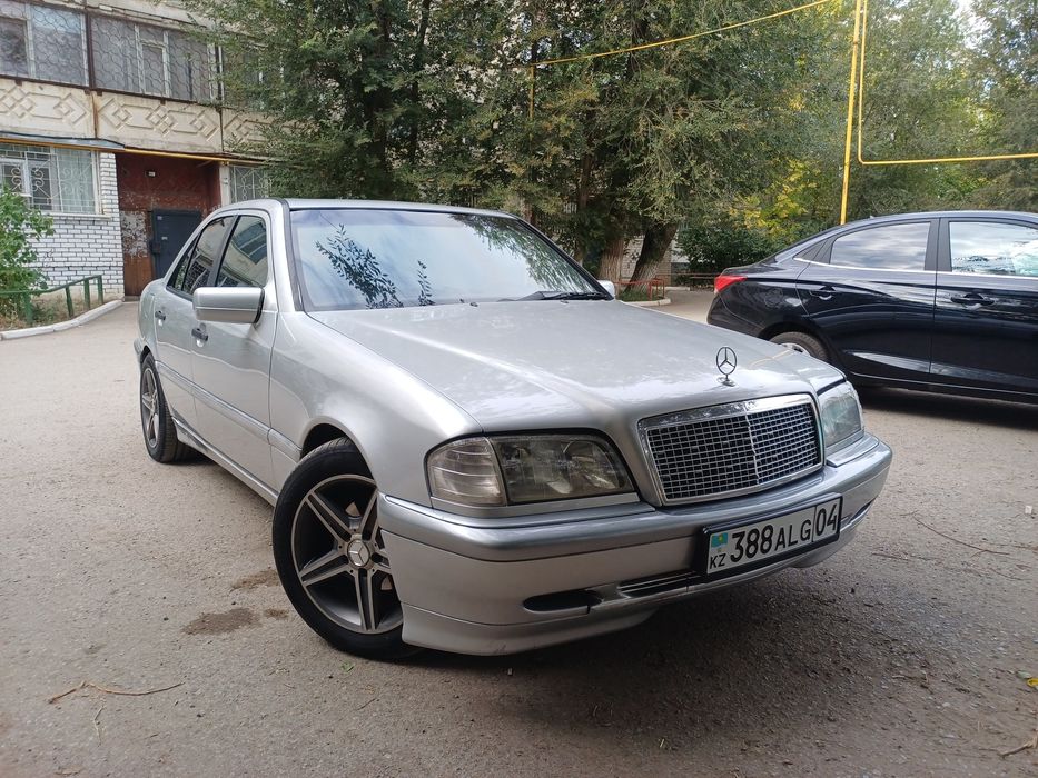 Продам мерс W 202