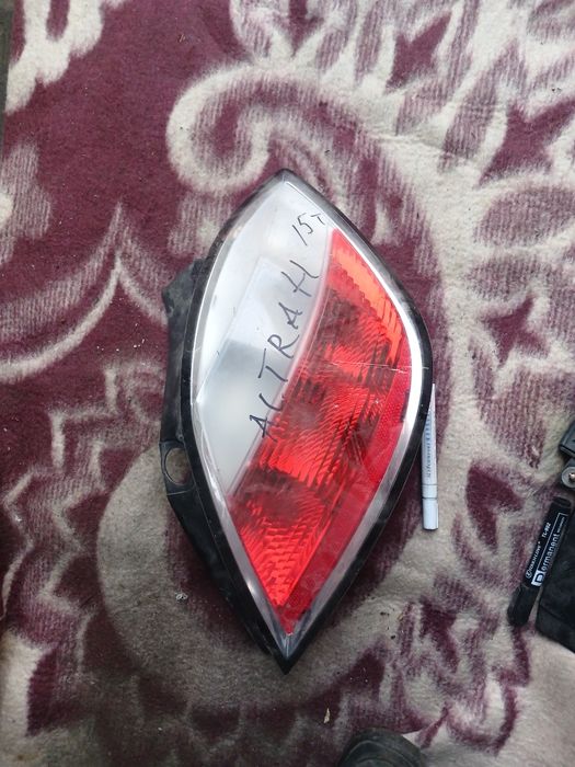 Фонарь Опель Астра Н