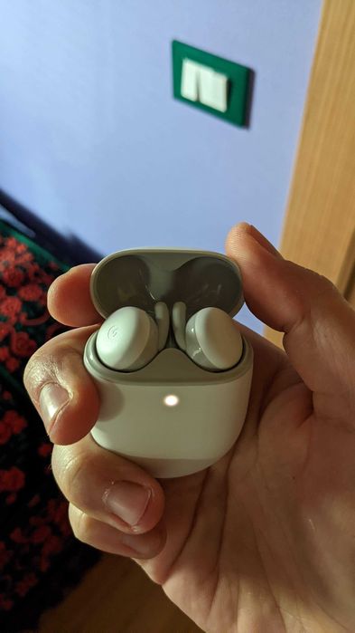 Безжични слушалки Google Pixel buds a series white