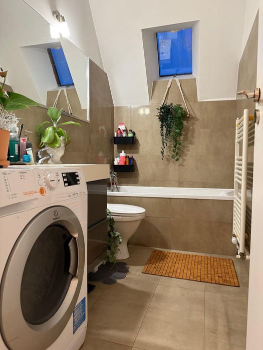 Apartament 3 camere complet mobilat mansarda + pod generos