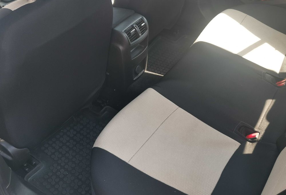 Opel Insignia 1,8 ,140cp