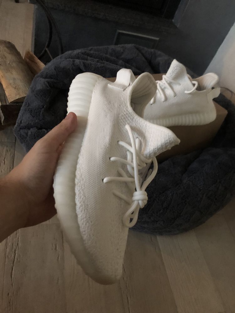 Adidas Yeezy Boost 350 V2 Triple White / Cream White