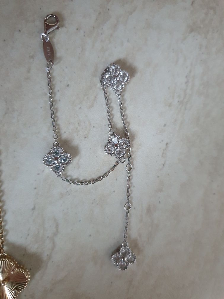 НАМАЛЕНИ!14к.златна гривна- 3.2гр. и сребърни гривни  тип Van cleef