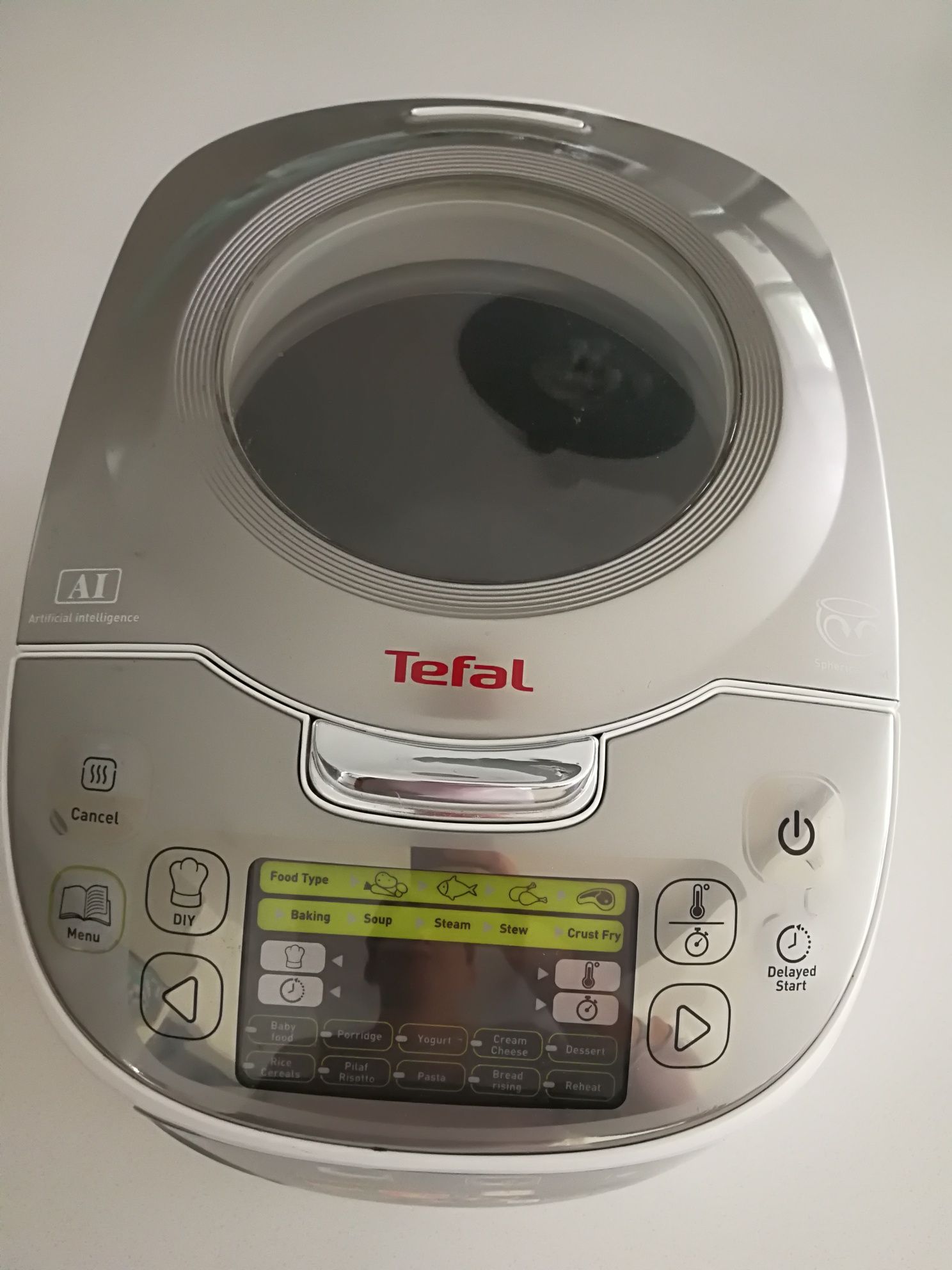 Vând multicooker Tefal