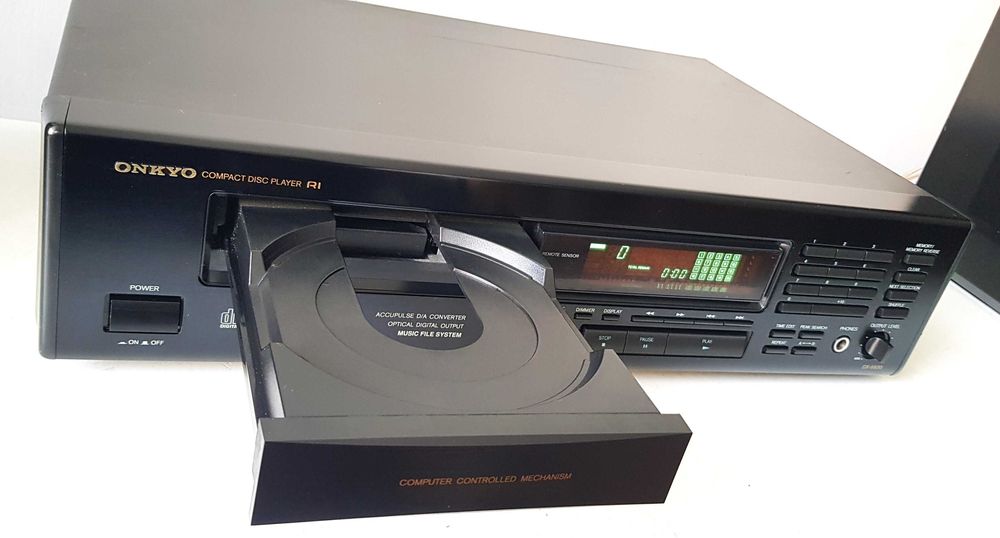 ONKYO DX 6930 CD player TOP pentru amplificator deck amplituner