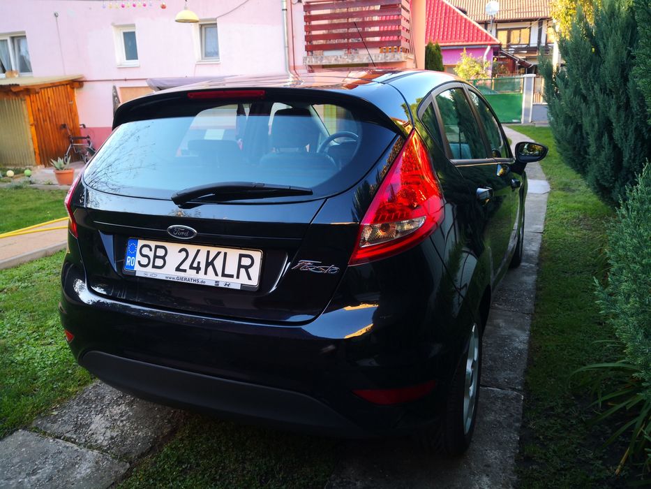 Ford Fiesta 1.3 80 Cp Euro 5  2013