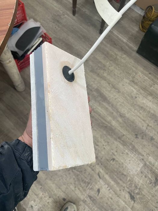 Tosh yonadigan sifati alo germetinchniy 12v ishlidi