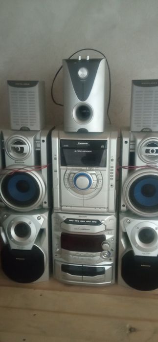 Продам музыкальный центр