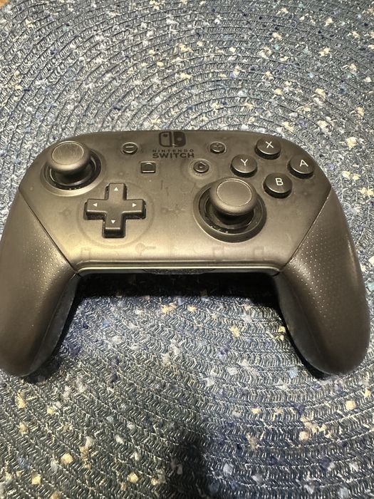 Vand controller Nintendo Switch ca nou