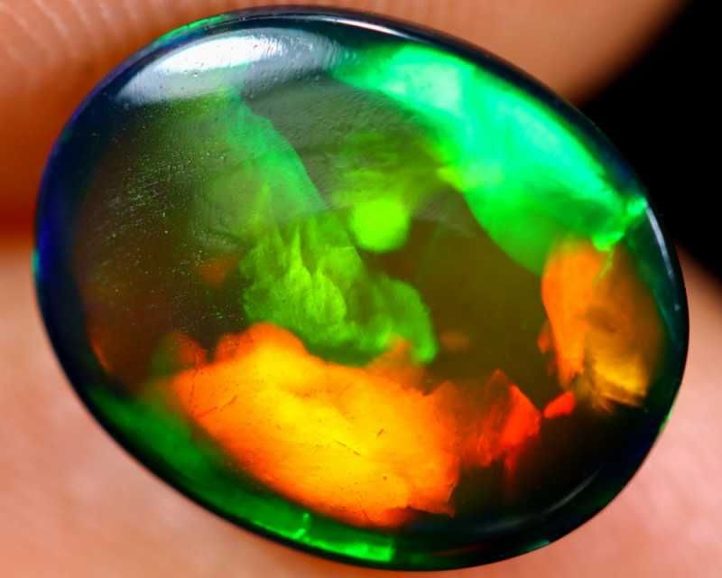 Opal Natural 2.39ct