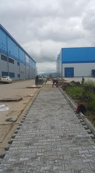 Executam lucrări de pavaje și rigole de orice tip