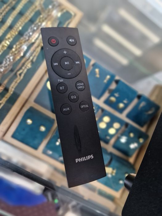 Amanet Vitan 107 Soundbar Philips TAB5305/12 Telecomanda