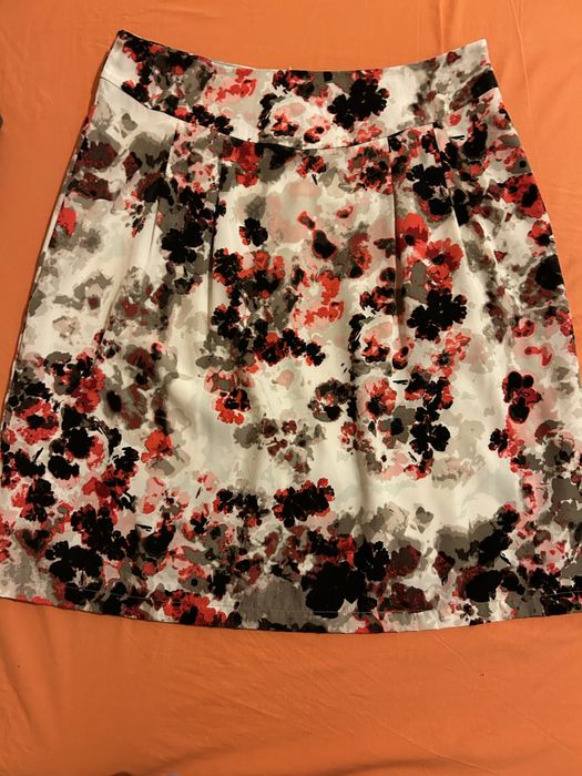 Pantaloni, rochii vara