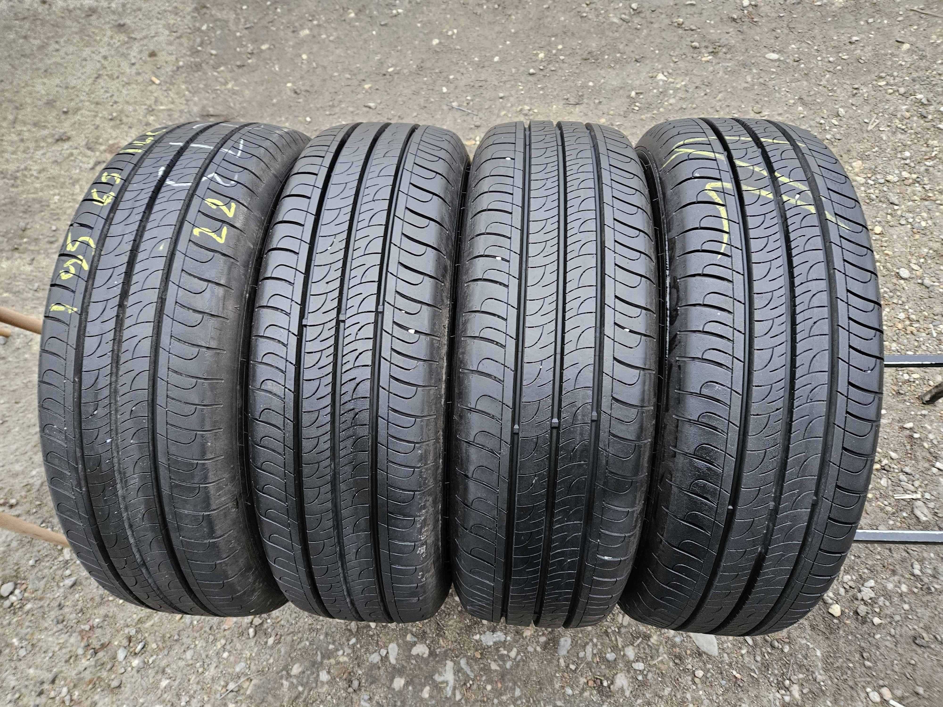 SET 4 Anvelope Vara 195/65 R16C GOODYEAR Efficient Grip Cargo 100/98H