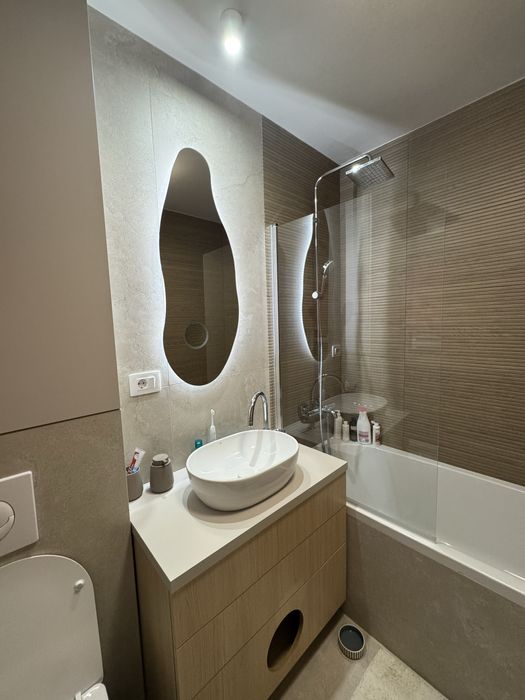 SCHIMB Apartament 3 camere cu Casa - Bucuresti