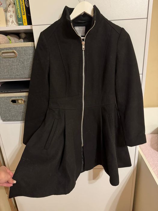 ASOS черно палто с цип разкроено