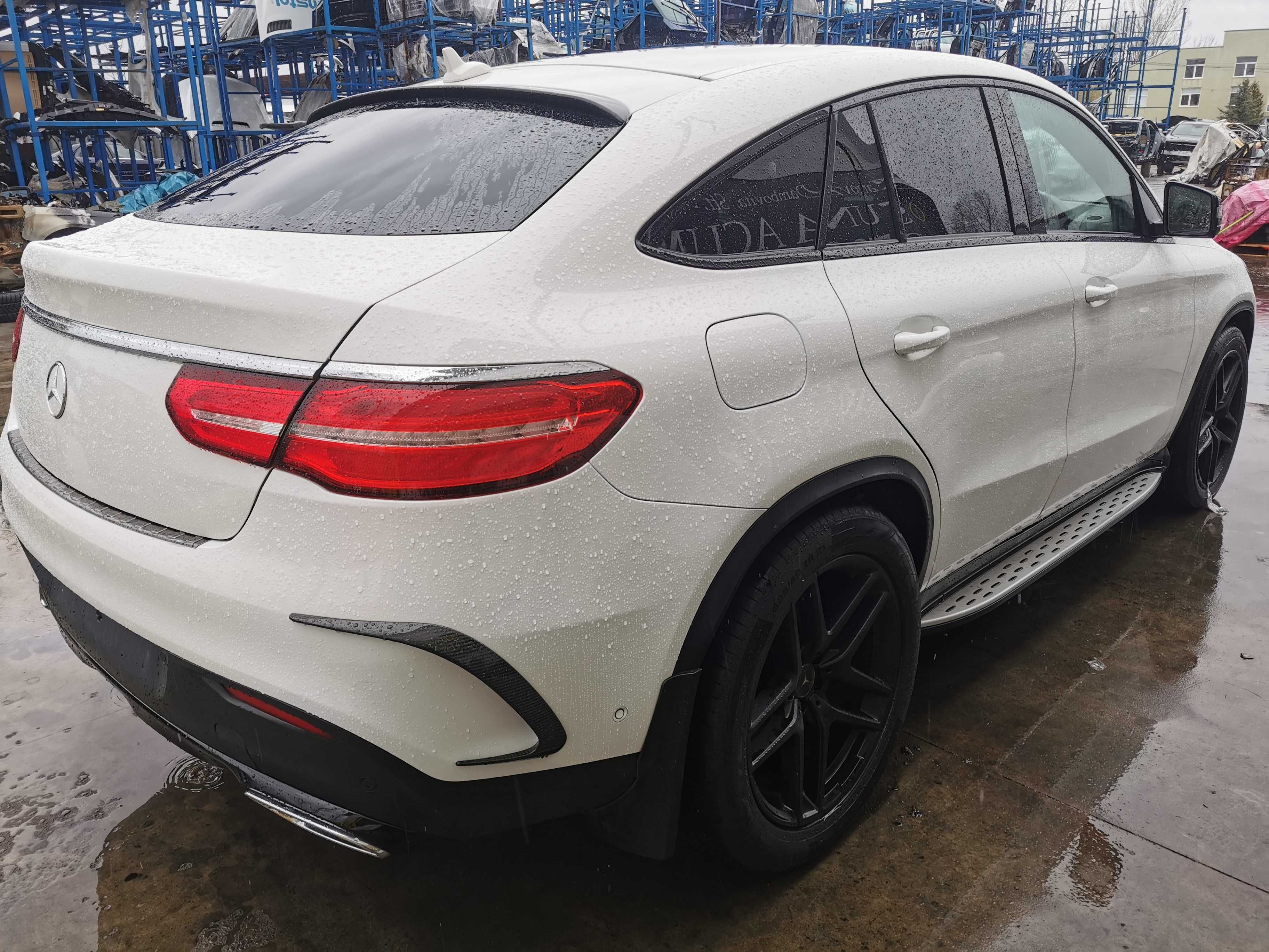 Dezmembrez mercedes GLE COUPE AMG/bara fata gle coupe/aripa/usa gle/