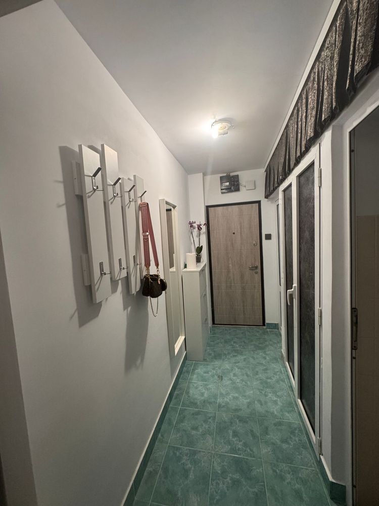 Inchiriez apartament 2 camere