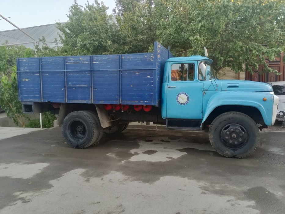 Zil 130 sotiladi zòr xolatda
