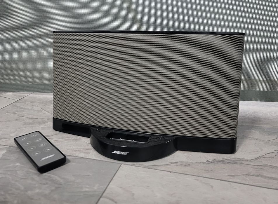 Bose SoundDock Series II Digital Music System