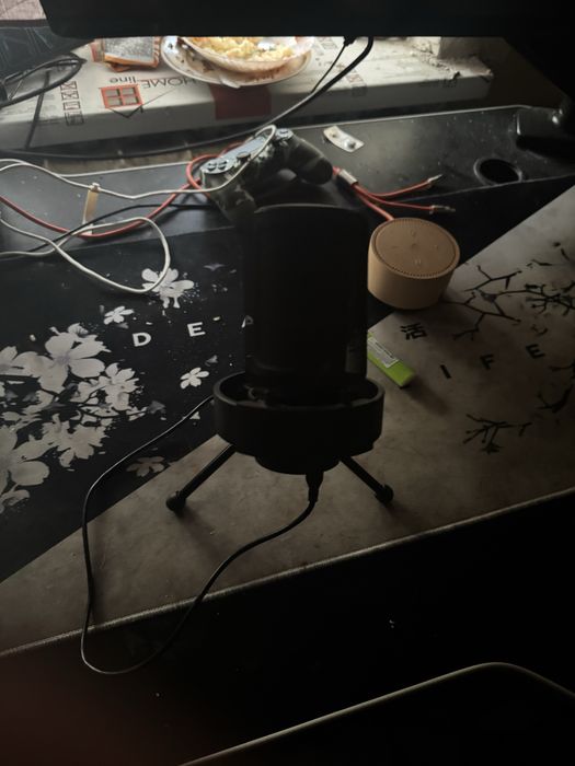 Компьютер и все комплектующие к нему