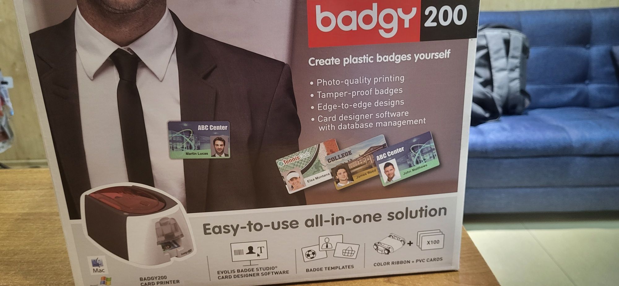 Принтер пластиковых карт Evolis Badgy 200