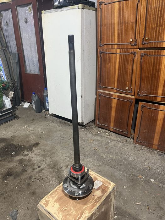 Продам полуось ваз 2121 генератор ваз 2121