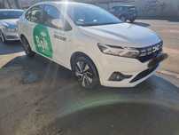 Masina pentru ride sharing, Uber, Bolt