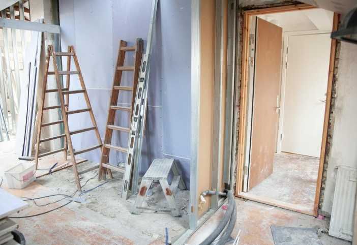 Transport/Debarasari Moloz/Moluz,Marfa, Curatenie santier, Mutari