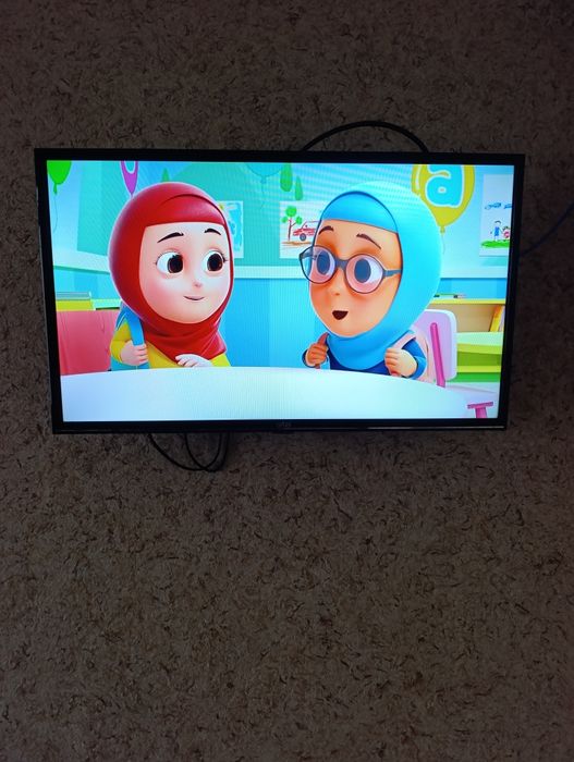 Televizor artel 32 smart