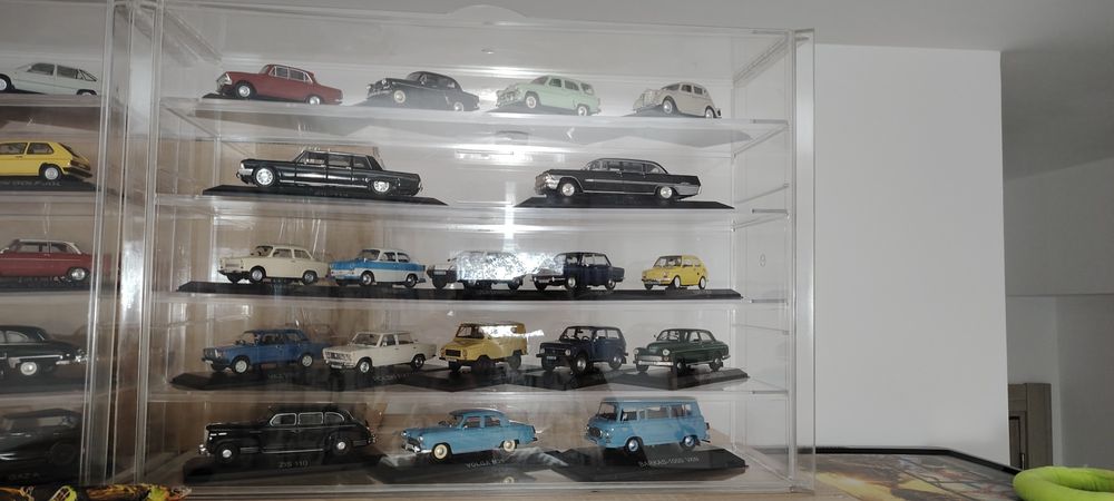 Vând mașini de legenda