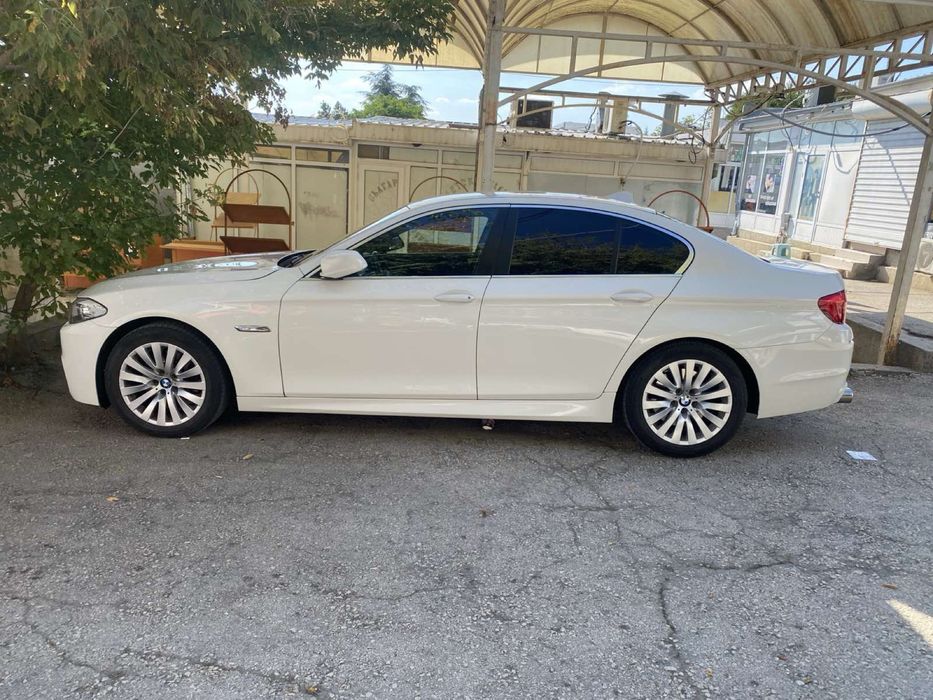 BMW 530 XD F10 4x4 sport пакет