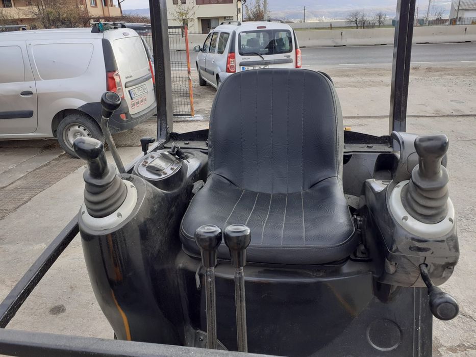 Miniexcavator JCB