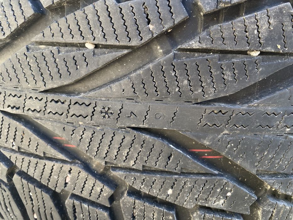 Vand 4 anvelope nokian hakkapeliitta