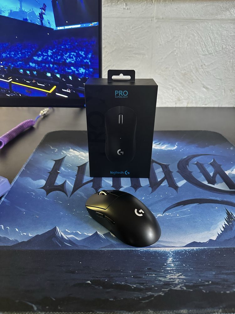 Мишка Logitech superlight