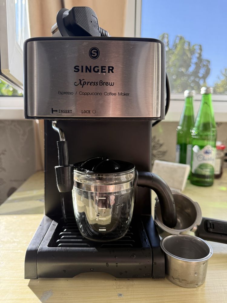 Продаётся кофеварка SINGER