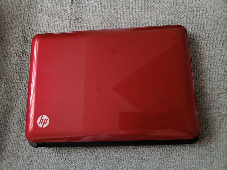 Лаптоп HP mini червен