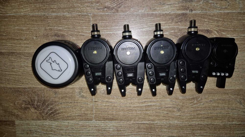 Set Avertizoare + Statie Prologic C-Series + Lampa de Cort Bivvy, 4+1