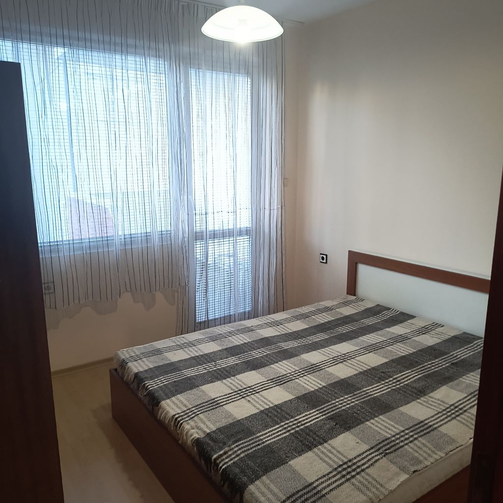 Дава се под наем Двустаен апартамент в Варна, Конфуто - 60 кв.м за 408 € - Снимка #4