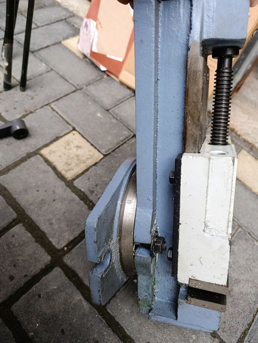 Menghina de precizie Bernardo pentru freza