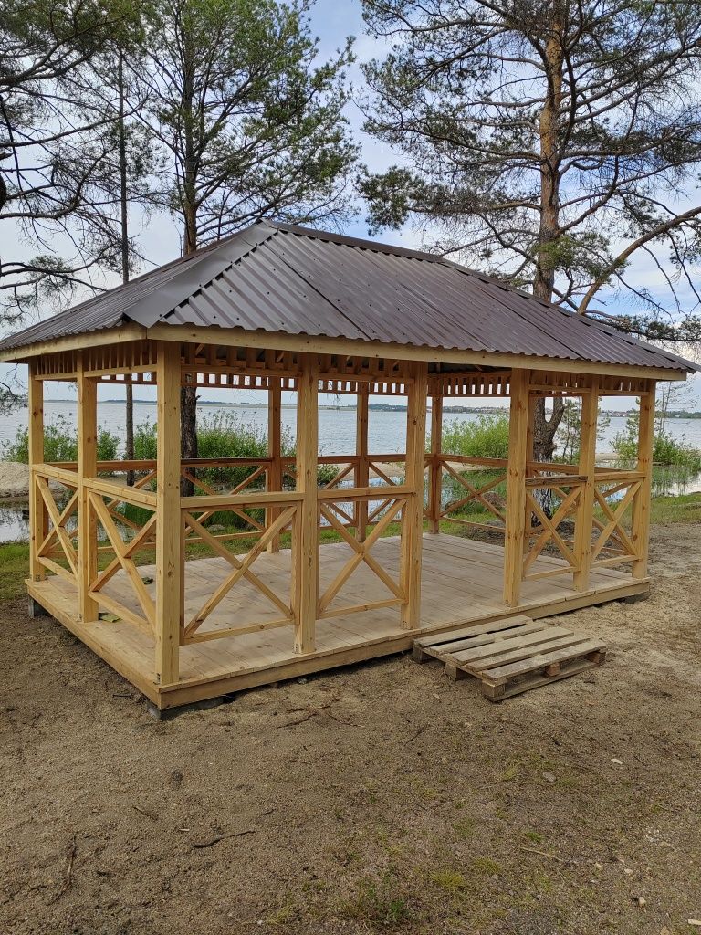 Беседки из дерева