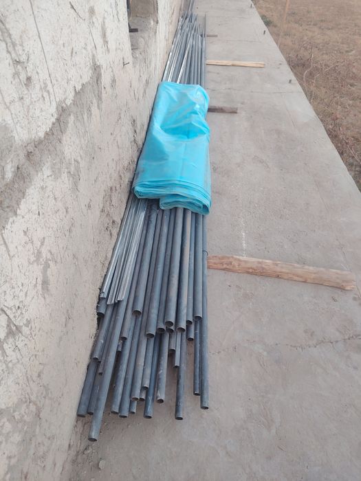 Parnik sotiladi yangi qurilmagan