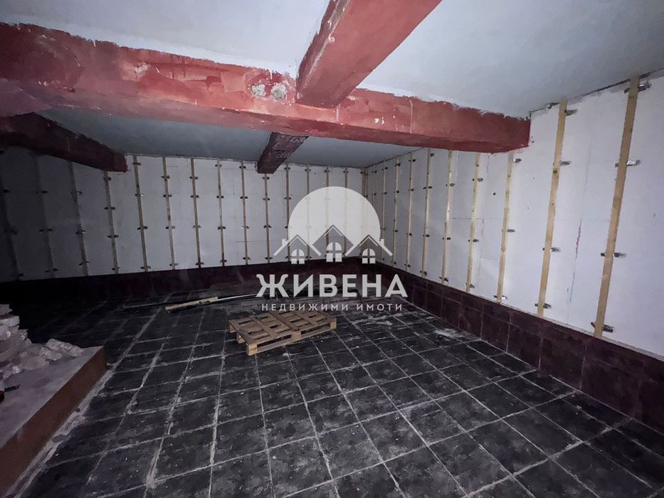 Отдава под наем помещение, заведение, 210 кв.м, Център, Варна