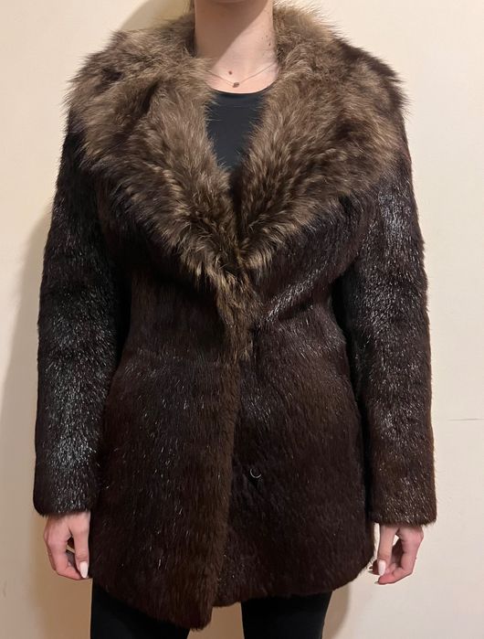 Haină de blană naturală